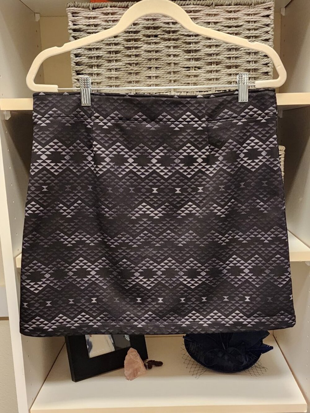 Athleta Fleece Lined Skirt - L